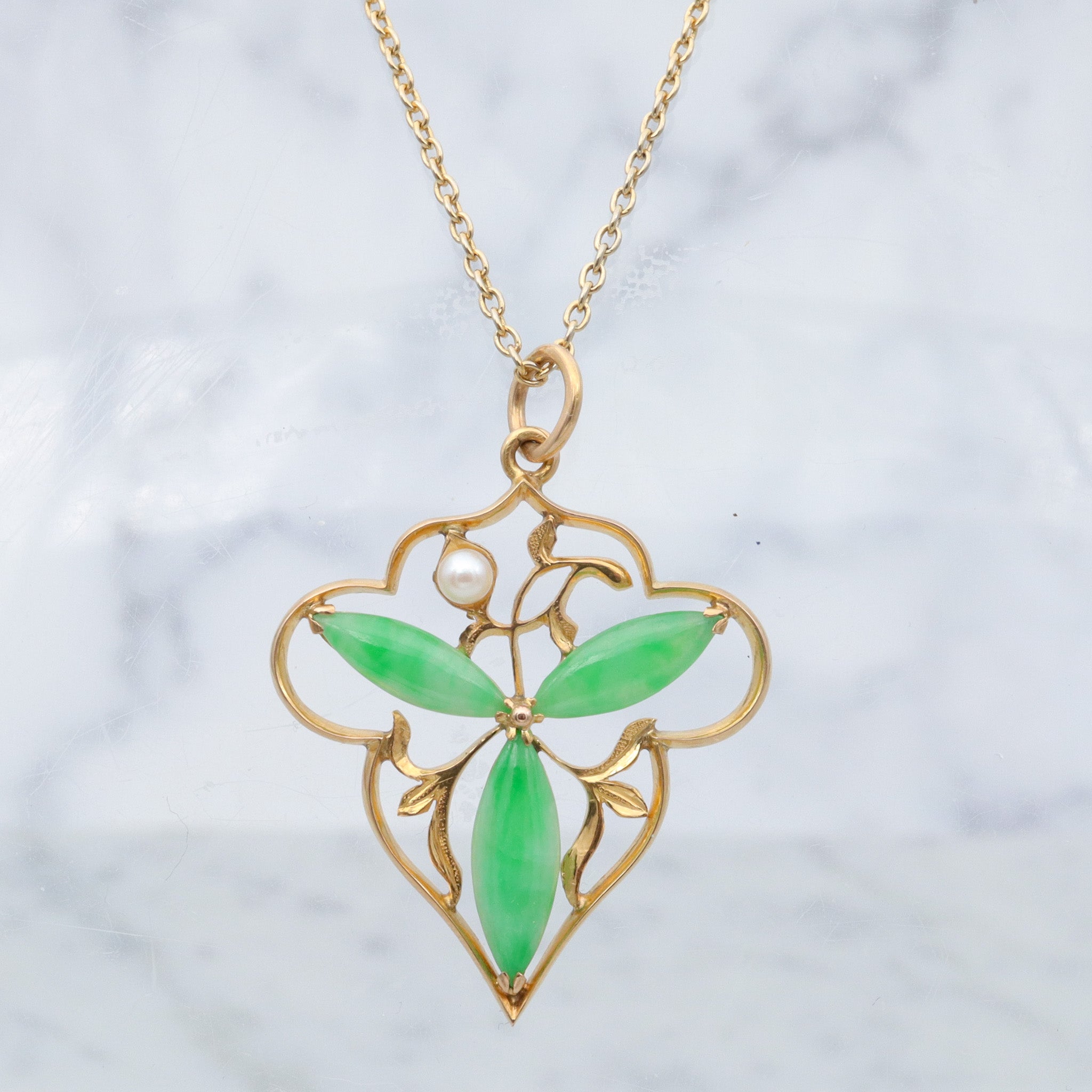 Antique Art Nouveau 14k gold jade & pearl foliate pendant